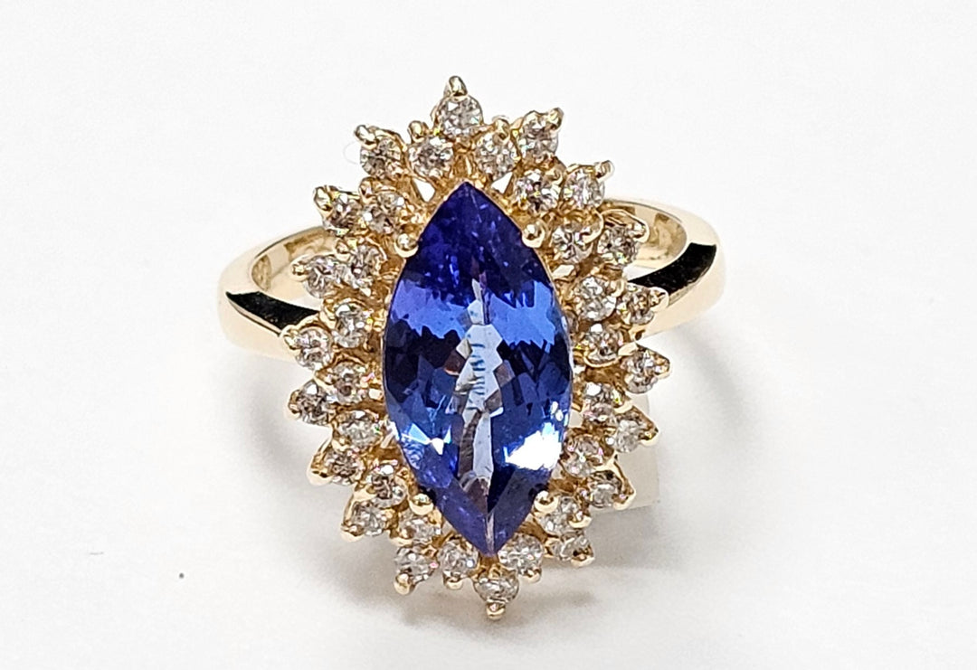 Tanzanite with diamonds ring in 14K White Gold