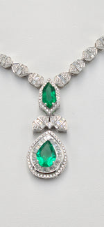 Load image into Gallery viewer, Royal Emerald Necklace in white gold with diamonds
