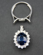 Load image into Gallery viewer, 4.45 Ct. Blue Sapphire Ring &amp; Pendant
