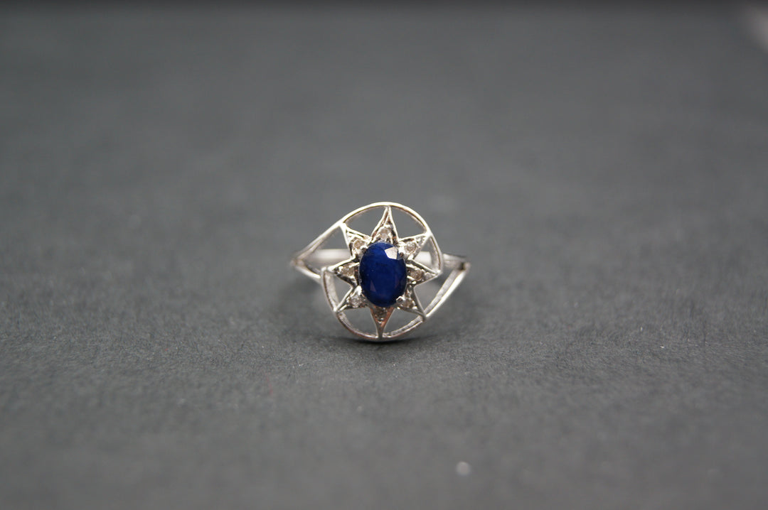 1.25 ct. Blue Sapphire in 92.5 Silver