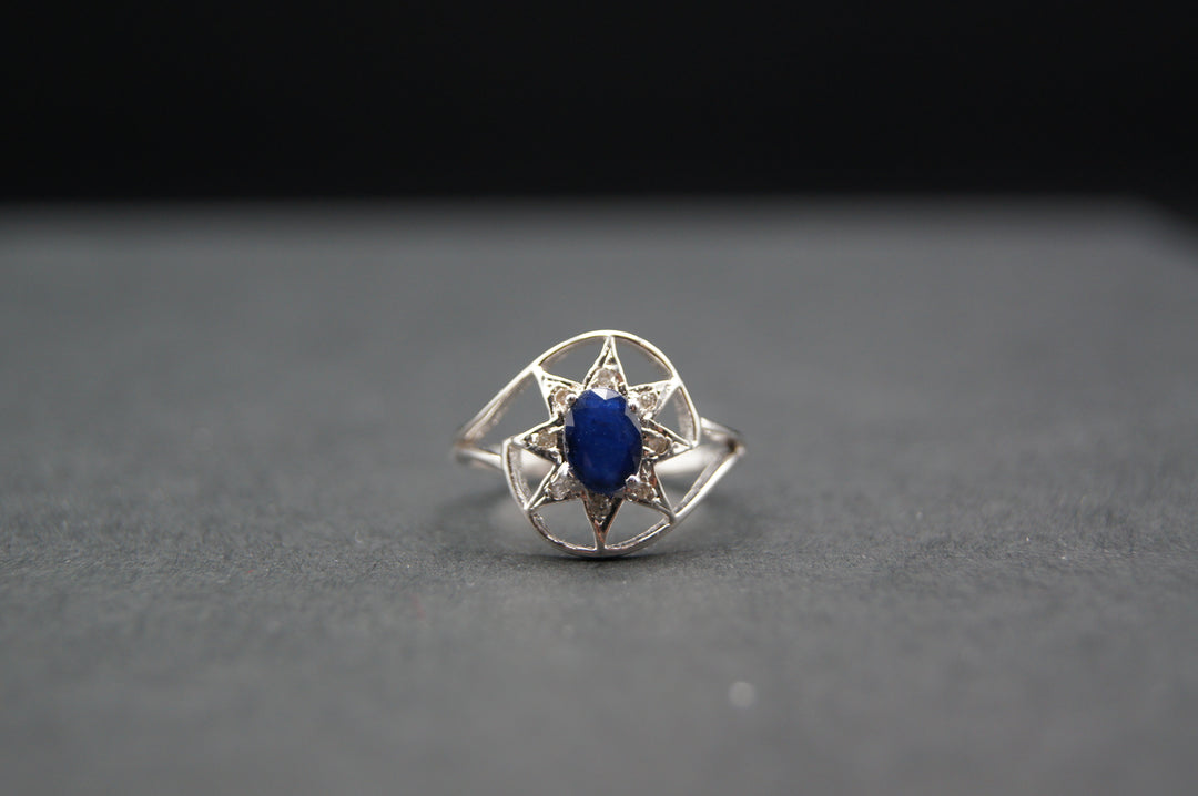 1.25 ct. Blue Sapphire in 92.5 Silver